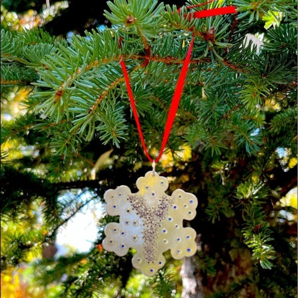 Handmade stamped personalized snowflake Christmas tree silver aluminum ornament‎